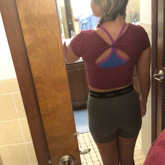 burgundy crop top - Picture 5 of 5